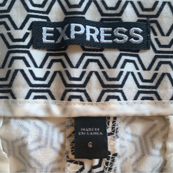 Express Shorts sz 6 Cotton | Side Zip | Excellent Condition - Picture 6 of 7